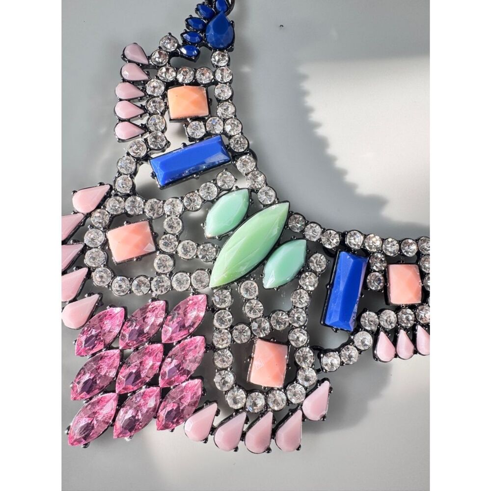 Logo By Lori Goldstein Statement Necklace - Picture 5 of 7